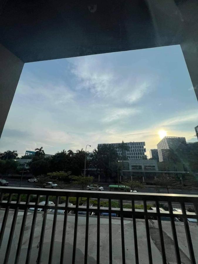 Shore Residences Tower D ปาไซ ภายนอก รูปภาพ